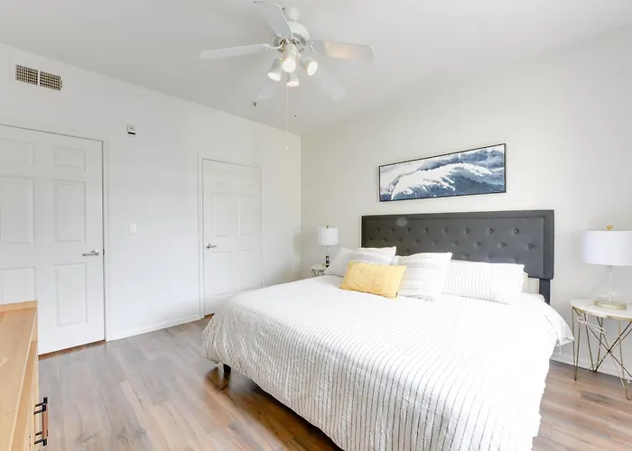 Spacious, Comfortable, And Central Condo