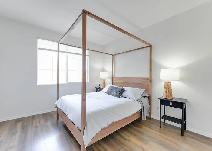Spacious, Comfortable, And Central Condo